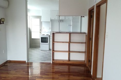 Photo of property in 14 Youngs Road, Papakura, 2110