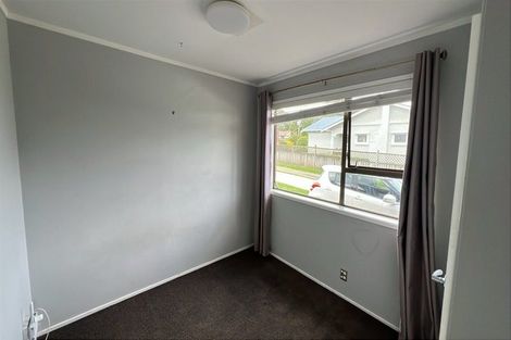 Photo of property in 2/51 Shakespeare Road, Milford, Auckland, 0620