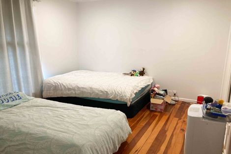 Photo of property in 9c Edwards Avenue, Henderson, Auckland, 0610