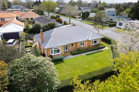 Photo of property in 41 Ingleton Terrace, Fairfield, Hamilton, 3214