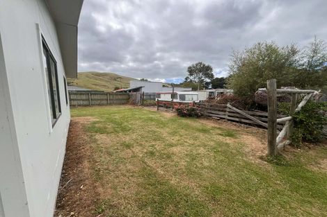 Photo of property in 19 Dundas Street, Porangahau, 4293