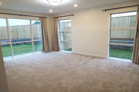 Photo of property in 7 Canoe Lane, Riverhead, 0820