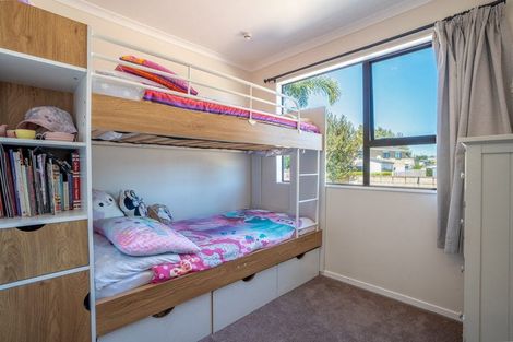 Photo of property in 18 Jasmine Avenue, Dinsdale, Hamilton, 3204