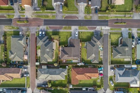 Photo of property in 42 Milson Drive, Papakura, 2110