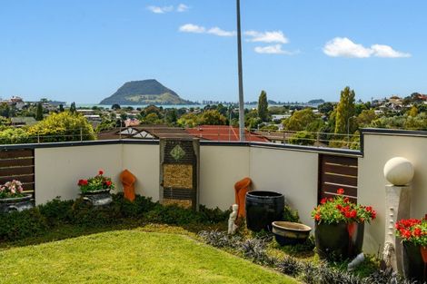 Photo of property in 42 Hillcrest Road, Otumoetai, Tauranga, 3110