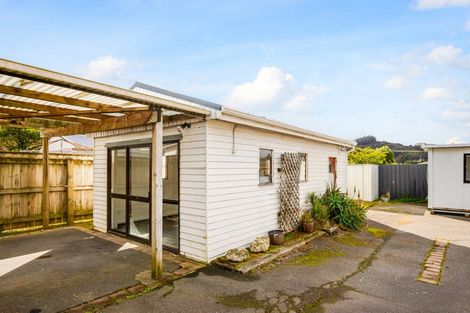 Photo of property in 28 Totara Street, Wainuiomata, Lower Hutt, 5014