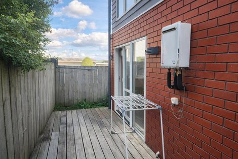 Photo of property in 32 Newcastle Road, Dinsdale, Hamilton, 3204