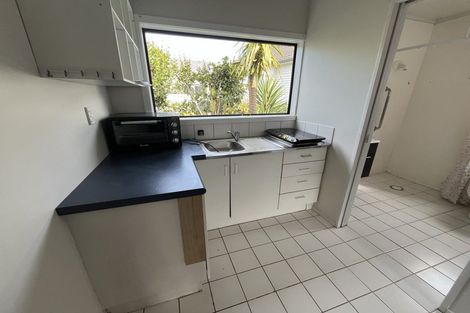 Photo of property in 56 Banbury Crescent, Fairfield, Hamilton, 3214