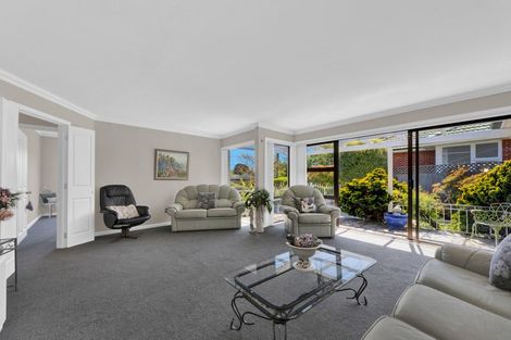 Photo of property in 233 Fifield Terrace, Opawa, Christchurch, 8023