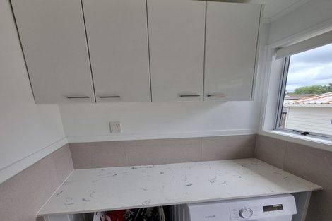 Photo of property in 2/69 Luanda Drive, Ranui, Auckland, 0612