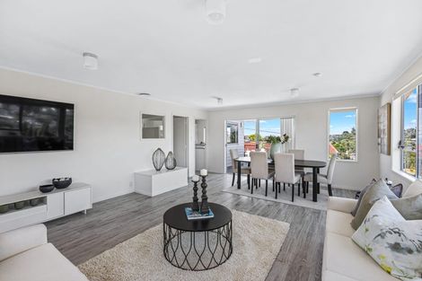 Photo of property in 525 Beach Road, Murrays Bay, Auckland, 0630