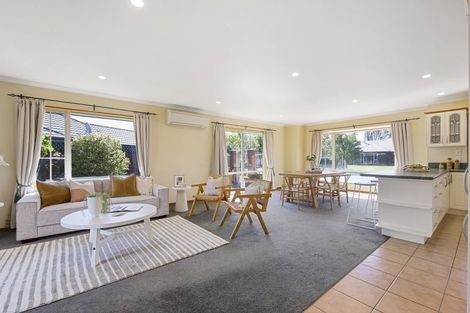 Photo of property in 48 Glasnevin Drive, Casebrook, Christchurch, 8051