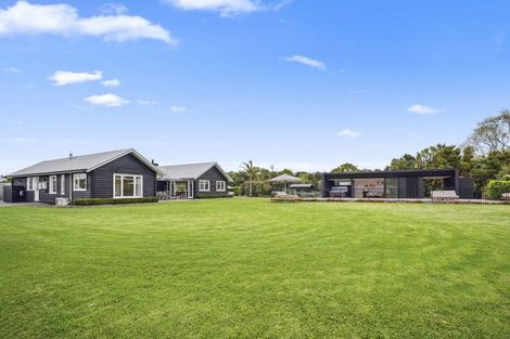 Photo of property in 142 Omaha Flats Road, Tawharanui Peninsula, Warkworth, 0986