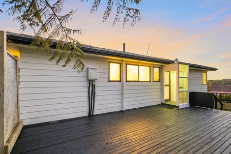 Photo of property in 31 Nassau Avenue, Grenada North, Wellington, 5028