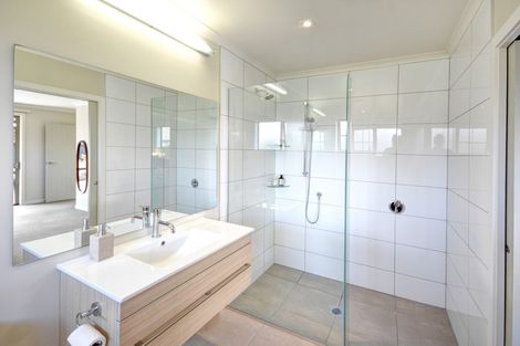 Photo of property in 42 Hagart-alexander Drive, Mosgiel, 9024