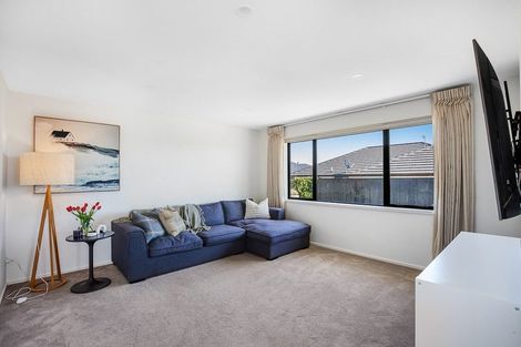 Photo of property in 29 Honeyfield Drive, Whalers Gate, New Plymouth, 4310