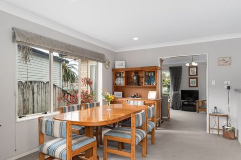 Photo of property in 37 Beaumaris Boulevard, Bethlehem, Tauranga, 3110
