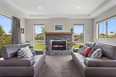 Photo of property in 175 Northbrook Road, Rangiora, 7400