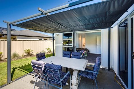 Photo of property in 21 Tasman Drive, Poraiti, Napier, 4112