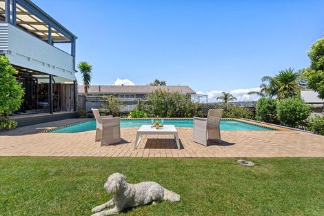 Photo of property in 48 Gulf View Road, Murrays Bay, Auckland, 0630