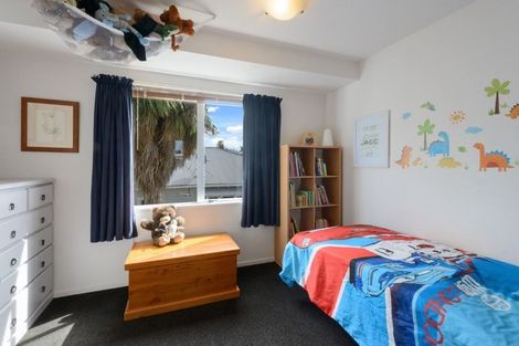 Photo of property in 3/9 Domett Street, Waltham, Christchurch, 8023