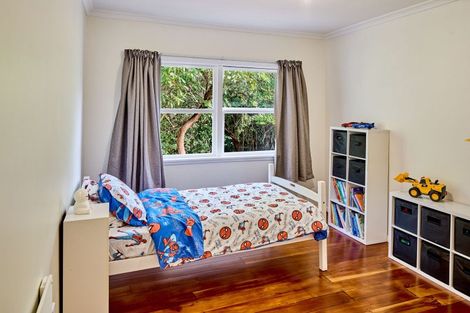 Photo of property in 6 Matai Street, Tawa, Wellington, 5028
