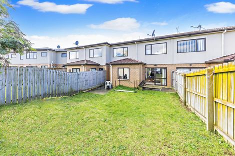 Photo of property in 65 Naylors Drive, Mangere, Auckland, 2022