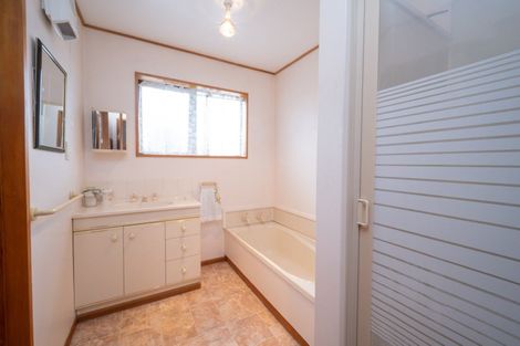 Photo of property in 70 Fache Street, Clyde, 9330