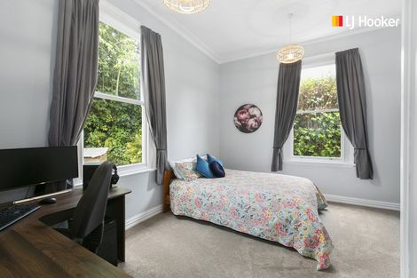 Photo of property in 10 Glen Road, Mornington, Dunedin, 9011
