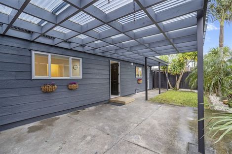 Photo of property in 5a Everingham Place, Sunnyhills, Auckland, 2010