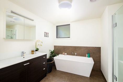 Photo of property in 531 Frankley Road, Hurworth, New Plymouth, 4371