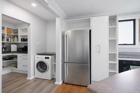 Photo of property in 106 Effingham Street, North New Brighton, Christchurch, 8083