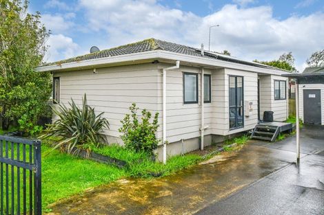 Photo of property in 1/19 Bernina Place, Weymouth, Auckland, 2103