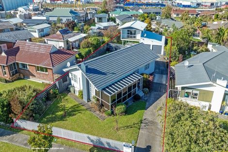 Photo of property in 24 Paradise Place, Milson, Palmerston North, 4414