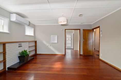 Photo of property in 23 Russell Road, Fairy Springs, Rotorua, 3015