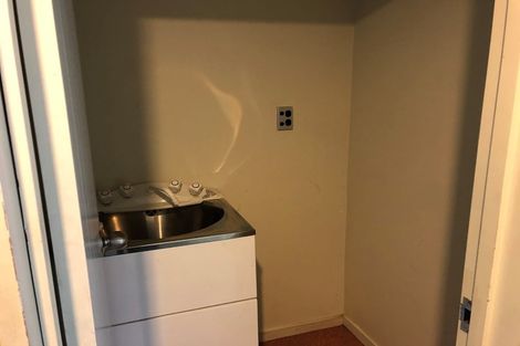 Photo of property in 99 Stottholm Road, Titirangi, Auckland, 0604