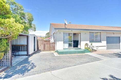 Photo of property in 10 Wanstead Place, Woolston, Christchurch, 8062
