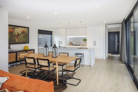 Photo of property in 3 Selleck Street, Mount Pleasant, Christchurch, 8081