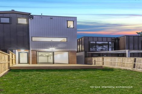 Photo of property in 10 Waka Street, Albany Heights, Auckland, 0632
