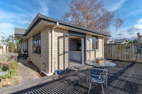 Photo of property in 2 Garrison Street, Carterton, 5713