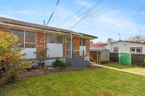 Photo of property in 3/100 Portage Road, New Lynn, Auckland, 0600