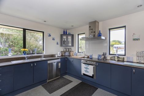 Photo of property in 31 Burnett Street, Kakanui, Oamaru, 9495