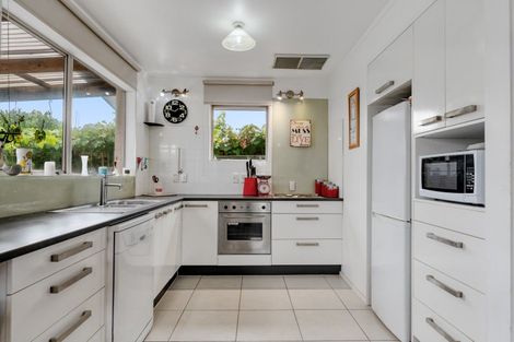 Photo of property in 1 Sunny Bay Road, Matua, Tauranga, 3110