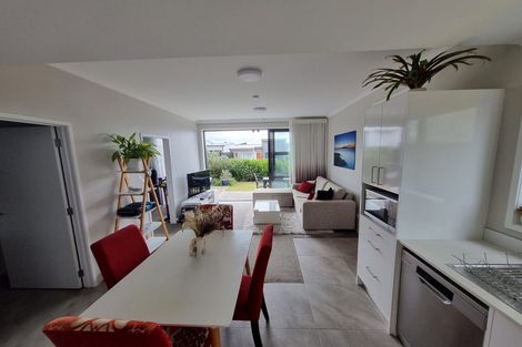 Photo of property in 10 Raranga Lane, Hobsonville, Auckland, 0616