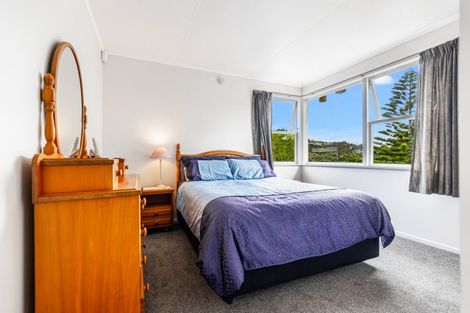 Photo of property in 10 Mcphail Street, Birkdale, Auckland, 0626