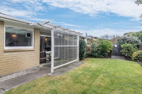 Photo of property in 12 Leybourne Avenue, Waikanae, 5036
