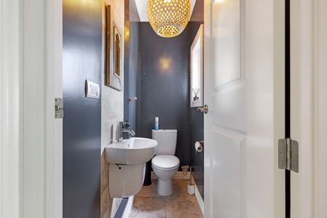 Photo of property in 6 Carlton Avenue, Palmerston North, 4414