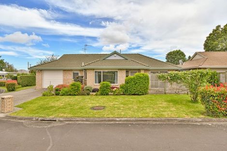 Photo of property in 25c Youngs Road, Papakura, 2110