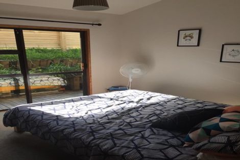 Photo of property in 86 Waimumu Road, Massey, Auckland, 0614