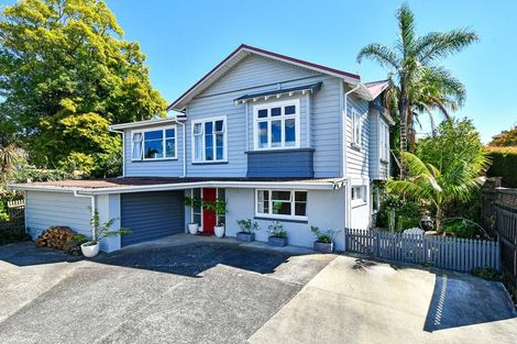 Photo of property in 36 Arthur Road, Hillpark, Auckland, 2102
